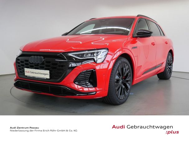 Audi Q8 50 quattro e-tron S-line 250 kW image number 2