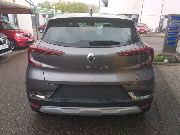 Renault Captur 67 kW image number 4