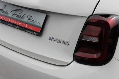 Car image 26