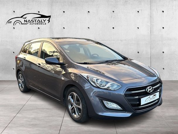 Hyundai i30 blue Classic 81 kW image number 3