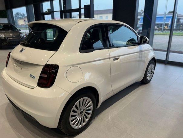 Fiat 500 e 42 kWh 87 kW image number 8