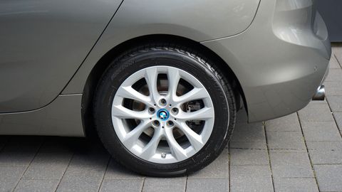 Car image 45