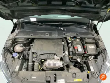Car image 29