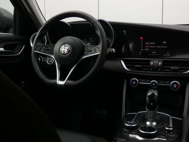 Alfa Romeo Giulia 2.0 147 kW image number 19