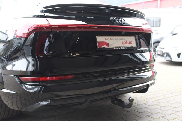 Audi e-tron quattro S-line Sportback 230 kW image number 6