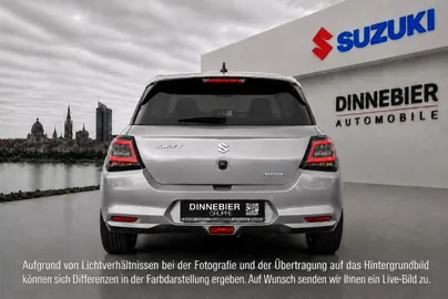 Car image 17