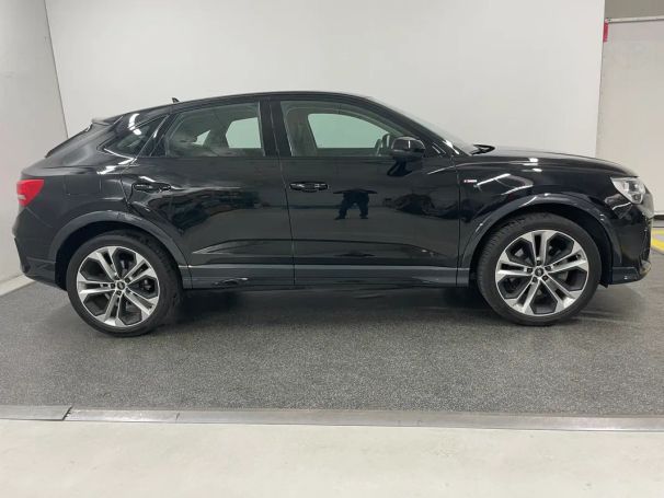 Audi Q3 30 180 kW image number 6