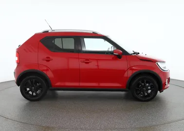 Car image 4