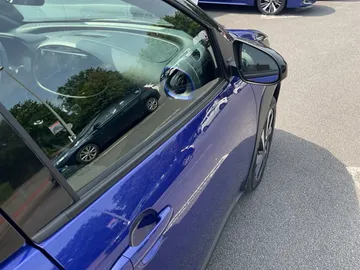 Car image 29