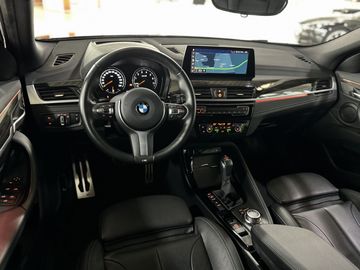 Car image 37