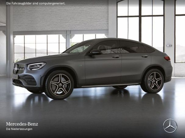 Mercedes-Benz GLC 300 e 235 kW image number 2