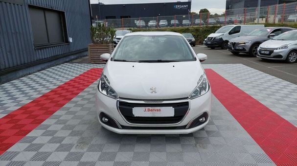 Peugeot 208 100 Active 74 kW image number 3