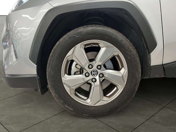 Toyota RAV 4 2.5 Hybrid 163 kW image number 8