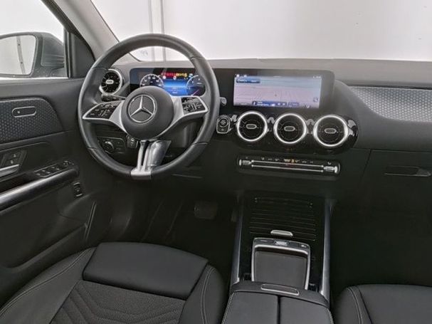 Mercedes-Benz GLA 200 100 kW image number 9