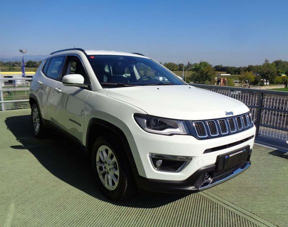 Jeep Compass 1.3 PHEV Limited 140 kW image number 2