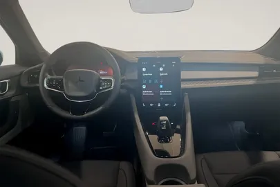 Car image 13