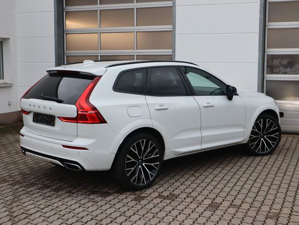 Volvo XC60 B4 R Design 145 kW image number 19