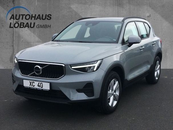 Volvo XC40 T2 Essential 95 kW image number 1