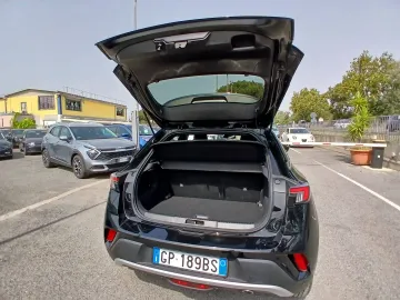 Car image 31