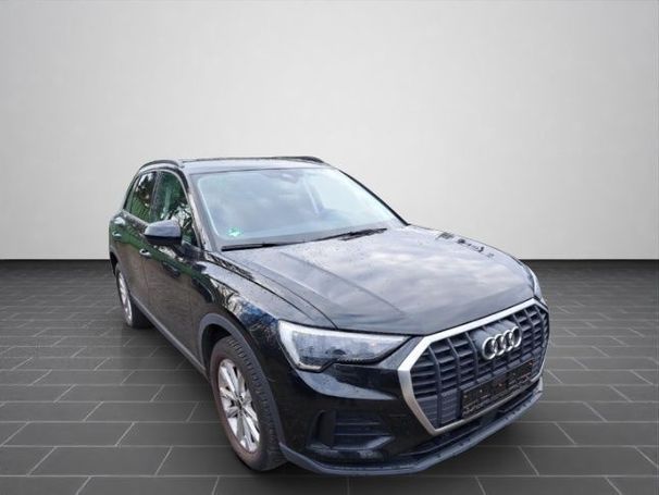 Audi Q3 45 TFSIe S tronic 180 kW image number 2