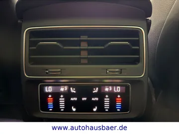 Car image 38