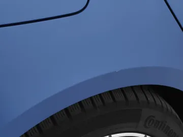 Car image 32