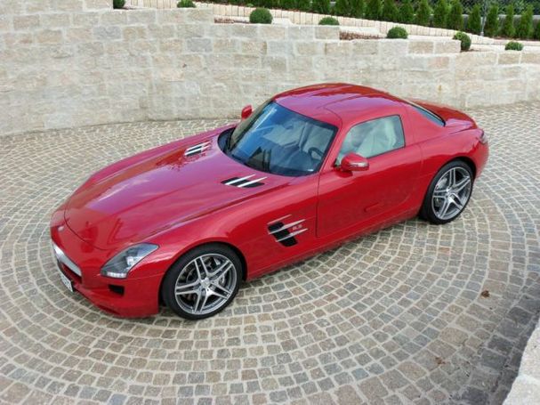 Mercedes-Benz SLS AMG Coupe 420 kW image number 16