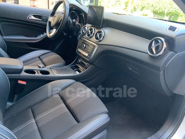 Mercedes-Benz GLA 180 7G-DCT 90 kW image number 23