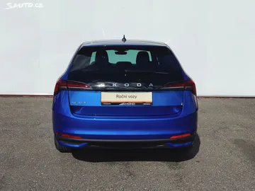 Car image 32