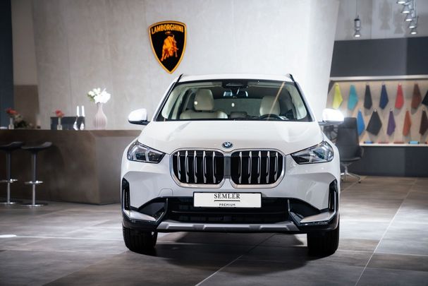 BMW X1 xDrive25e 180 kW image number 2