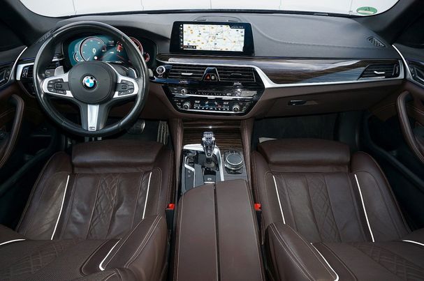 BMW 540d xDrive 235 kW image number 10