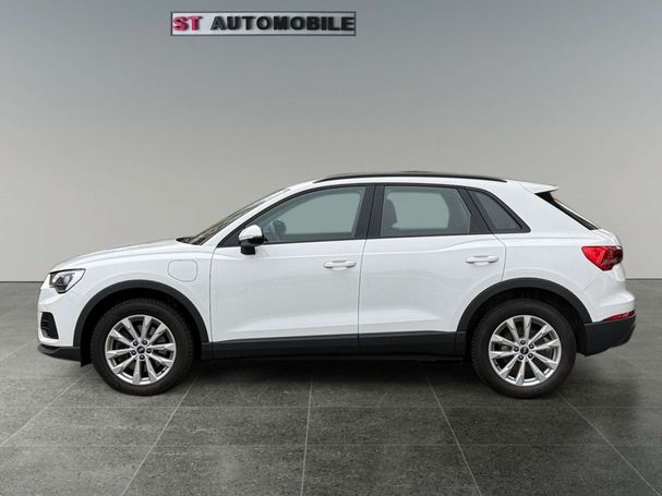 Audi Q3 45 TFSIe 180 kW image number 5