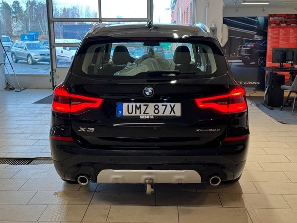 BMW X3 xDrive30e M 216 kW image number 7