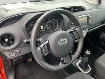 Car image 20