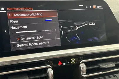 Car image 35