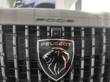 Car image 29