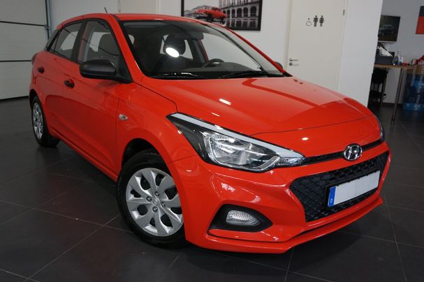 Hyundai i20 1.2 Pure 55 kW image number 8