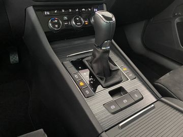 Car image 39