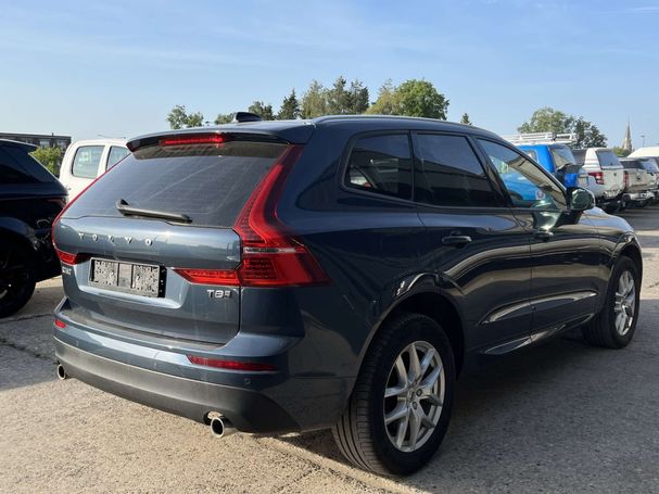 Volvo XC60 Momentum AWD T8 223 kW image number 4