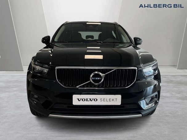 Volvo XC40 T2 Momentum 95 kW image number 6