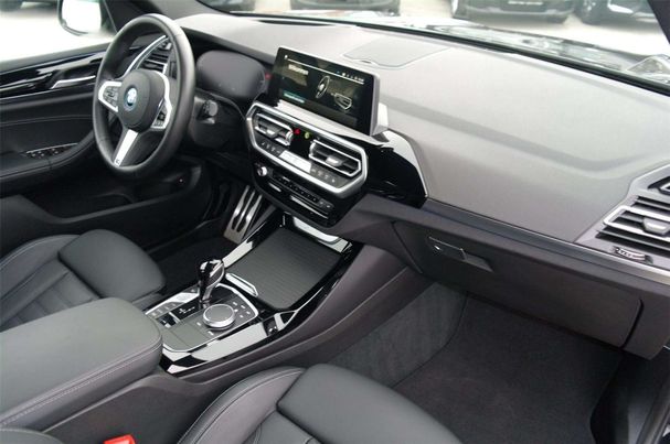 BMW X3 xDrive30e 215 kW image number 2