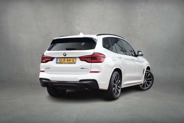 BMW X3 xDrive30e M Sport 215 kW image number 3