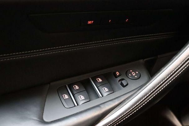 BMW 520i Touring 135 kW image number 35