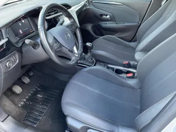 Car image 22