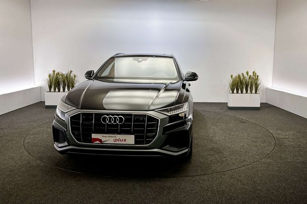 Audi Q8 55 TFSIe quattro 280 kW image number 10