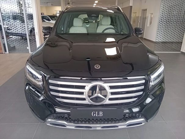 Mercedes-Benz GLB 220 140 kW image number 4