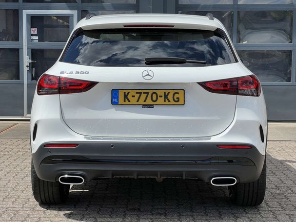 Mercedes-Benz GLA 200 121 kW image number 3