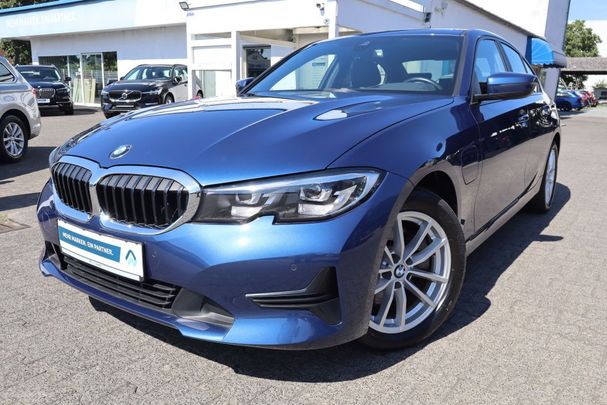 BMW 320 e Advantage 150 kW image number 1