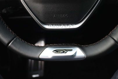 Car image 37