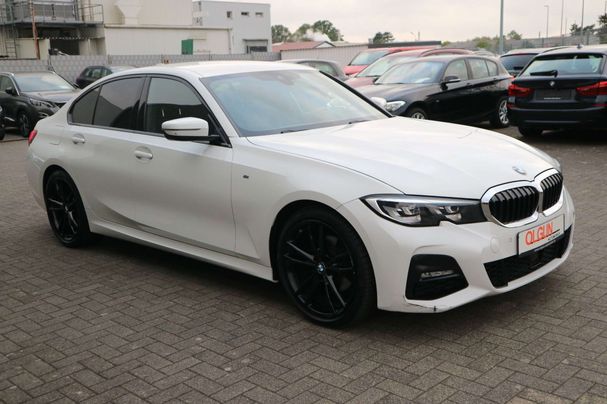 BMW 320d M Sport 140 kW image number 2